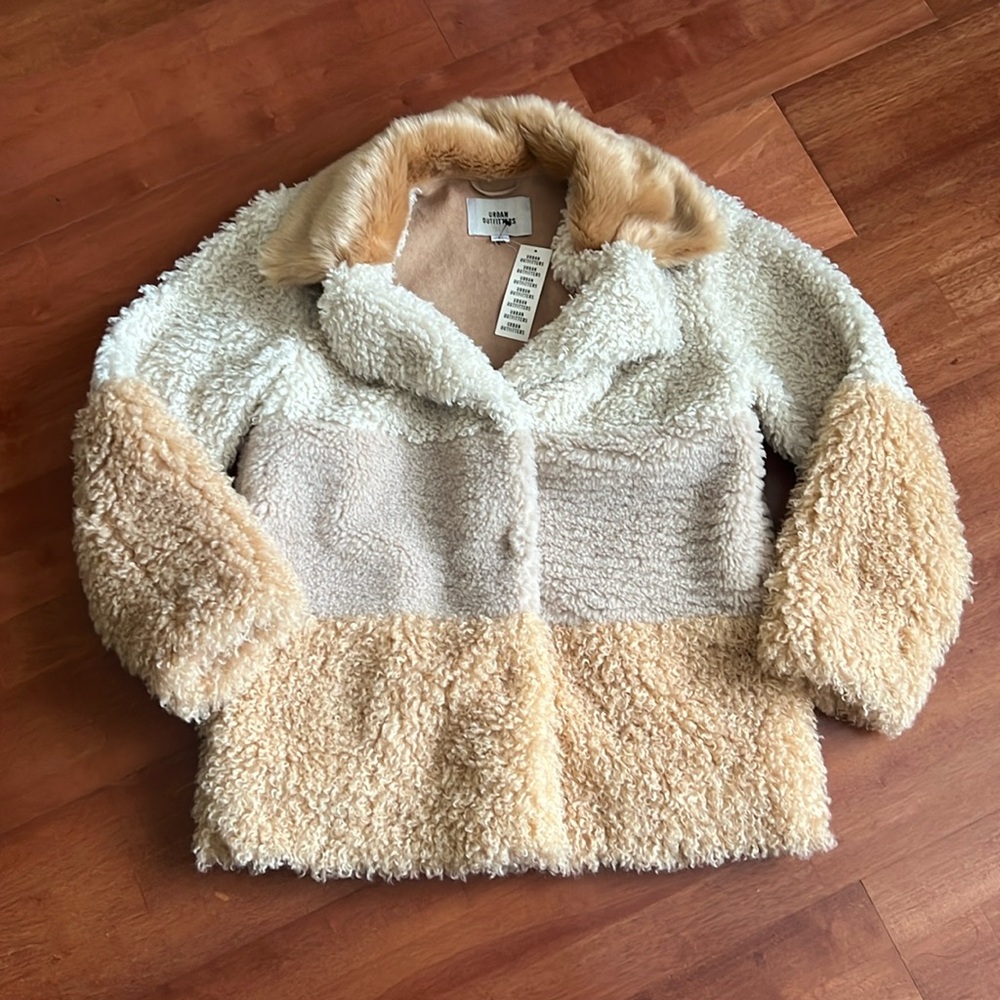 🎁URBAN OUTFITTERS JACKET